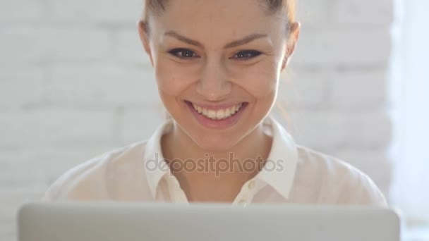 PORN ACTRESSES FOR HIRE Escort Trans Meaux