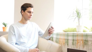 Yakışıklı adam tarassut Video Tablet