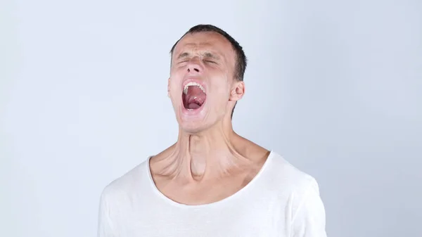 Homem irritado gritando e gritando — Fotografia de Stock