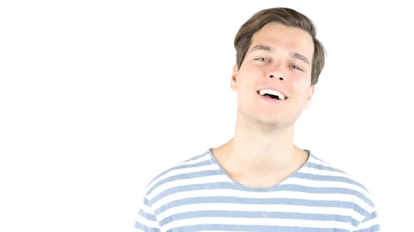 Portrait de jeune homme riant, fond blanc — Photo