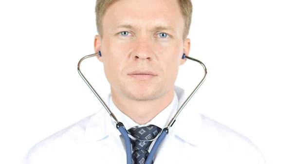 청진 기를 입고 의사의 초상화 — 스톡 사진