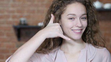 Bana yardım, müşteri hizmet kadın, kapalı için de