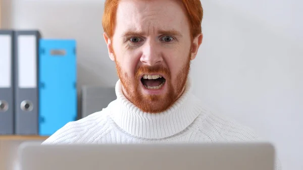 Close-up of  Man with Red Hair Upset by Loss, Fail Project — Stock Photo, Image