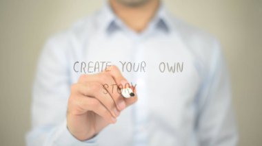 Kendi hikayenizi adam şeffaf ekranda yazma oluşturma