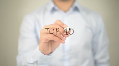Top 10, şeffaf ekranda yazma adam