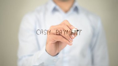 Nakit ödeme, şeffaf ekranda yazma adam