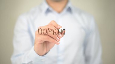 Alan Adı: Saydam Ekranda Yazan Adam