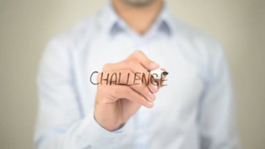 Meydan Okuma, Saydam Ekranda Yazan Adam