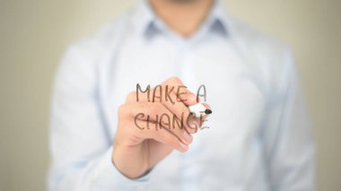 Değişiklik Yap, Saydam Ekranda Yazan Adam