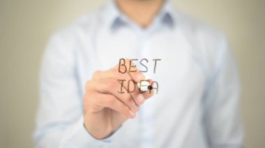 En İyi Fikir, Saydam Ekranda Yazan Adam