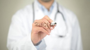 Cerrah, şeffaf ekranda yazma doktor