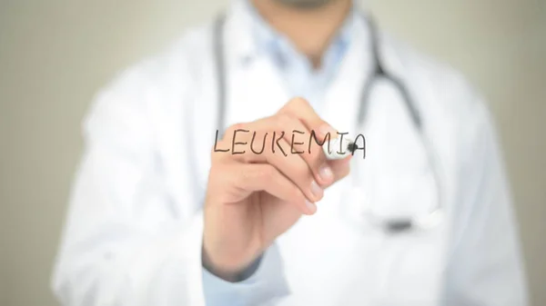 Lösemi, şeffaf ekranda yazma doktor