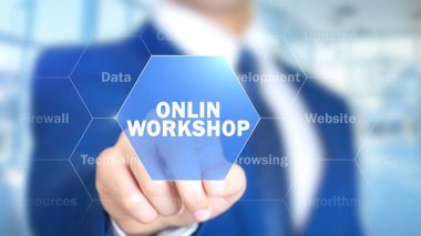 Online atölye, holografik arayüzü, görsel ekran üzerinde çalışan adam
