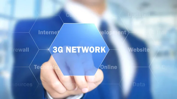 Мережа 3G, людина, що працює над голографічним інтерфейсом, візуальний екран — стокове фото