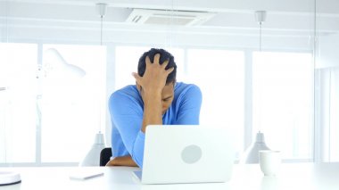 Kaybı, hayal kırıklığı ve gerginlik Afro-Amerikan erkek için