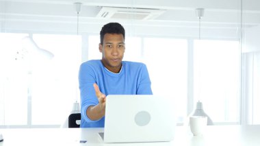 Çevrimiçi işlem, kredi kartı ile ödeme başarısız olmasına tepki