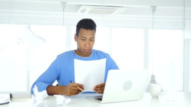 Office Douments iş yerinde okuma