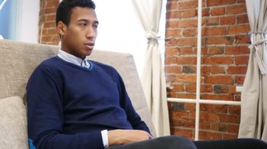 Öksürük, boğaz Soar hasta Afrika adam portresi