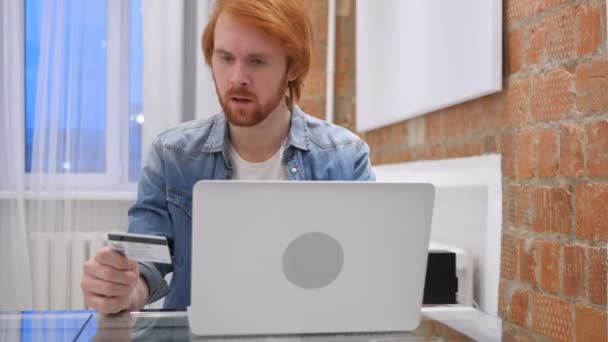 Fail Online Shopping by Redhead Beard Man, Error — Stock Video