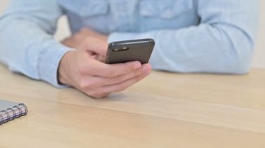 Smartphone 'da Erkek Elinin Kapanışı, 