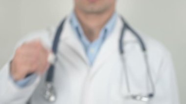 Çift kutuplu, Doktor Ekranda Yazıyor