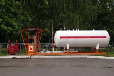 Sıvı propan benzin istasyonu. Sıvılaştırılmış ga doldurmak için Lpg istasyonu