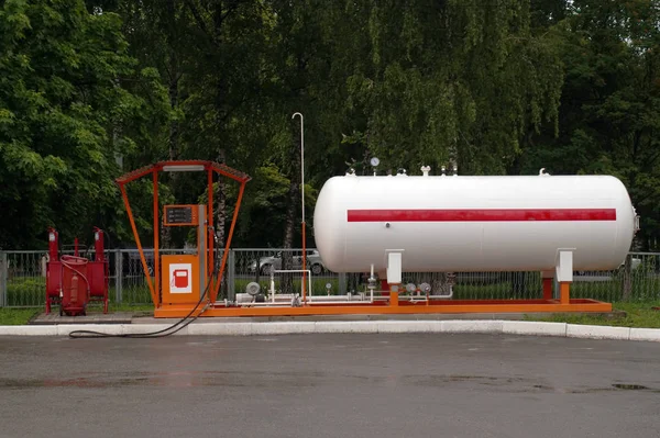 Sıvı propan benzin istasyonu. Sıvılaştırılmış ga doldurmak için Lpg istasyonu