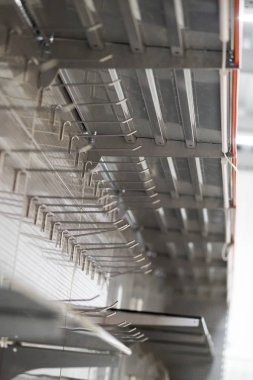 perakende raf için aydınlatma, boş depo raflar