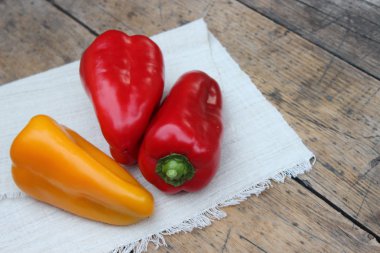 Tatlı biber kurullarında