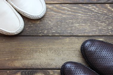 Deri mokasen panoları arka plan üzerinde