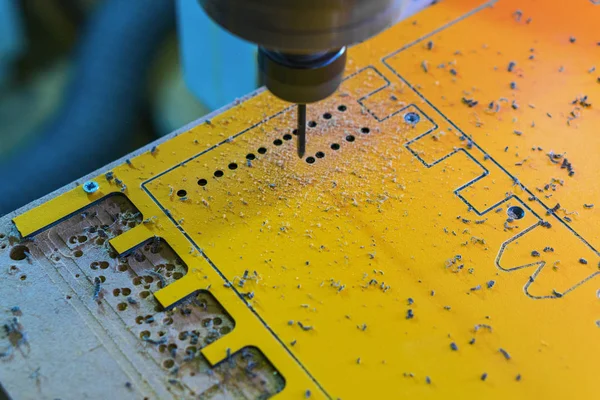 Work on the CNC machine. — Stock Photo, Image