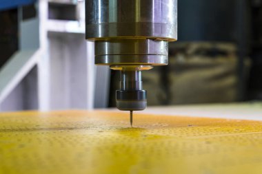 Dikey freze tezgahı Cnc. freze Milli çalışmalarını
