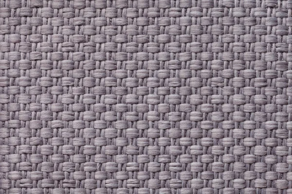 Fondo tessile grigio chiaro con motivo a quadretti, primo piano. Struttura del tessuto macro . — Foto Stock