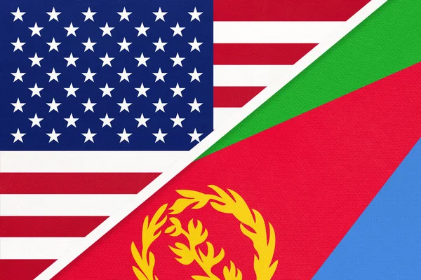 Usa vs Eritrea національний прапор з текстилю. Відносини між двома американськими та африканськими країнами. — стокове фото