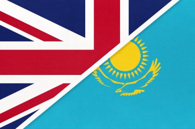 İngiltere ve İrlanda Birleşik Krallığı Kazakistan Cumhuriyeti 'ne karşı tekstil ulusal bayrağı. İki Avrupa ve Asya ülkesi arasındaki ilişki, ortaklık ve ekonomi.