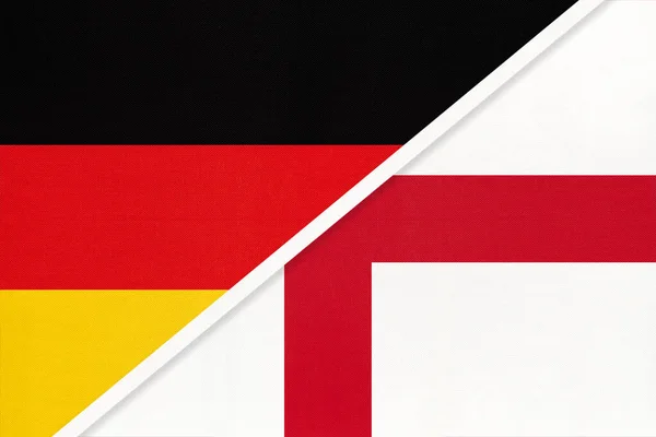 Republika Federalna Niemiec Kontra Anglia Symbol Dwóch Flag Narodowych Tekstyliów — Zdjęcie stockowe