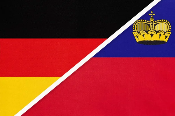 Bundesrepublik Deutschland Gegen Fürstentum Liechtenstein Symbol Zweier Nationalflaggen Aus Textil — Stockfoto