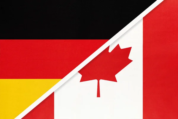 Bondsrepubliek Duitsland Tegen Canada Symbool Van Twee Nationale Vlaggen Uit — Stockfoto