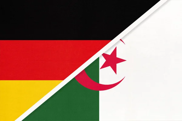 Федеративна Республіка Німеччина Проти Демократичної Республіки Алжир Символ Двох Національних — стокове фото