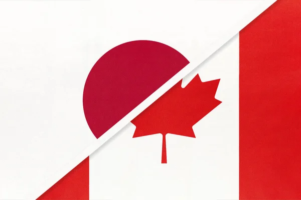 Japan Und Kanada Symbol Zweier Nationalflaggen Aus Textil Beziehung Partnerschaft — Stockfoto