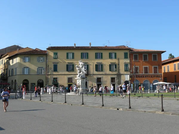 Houses in the Square of Miracles, in Pisa — Stock Photo, Image