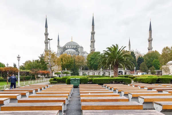 Kék mecset felhős reggel, Isztambul, Törökország. — Stock Fotó