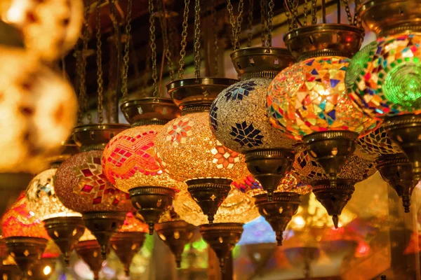 Lanterne turche tradizionali a Istanbul, Turchia . — Foto Stock