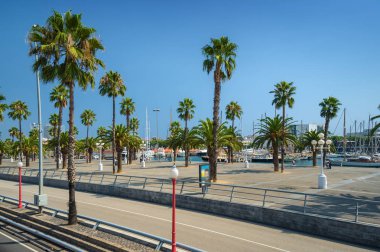 Sokaklarda yakınındaki liman Barcelona, İspanya.