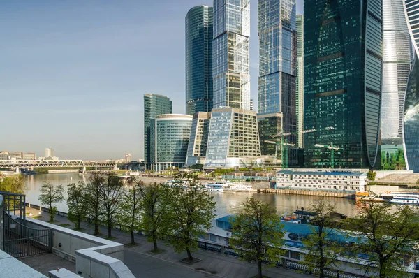 Ochtend weergave van Moscow-City - International Business Center, Moskou, Rusland. — Stockfoto