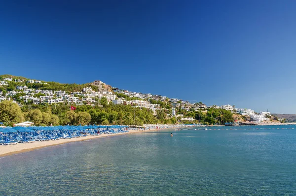 Güneşli görünümünü Ortakent yakınındaki Bodrum, Muğla, Türkiye.
