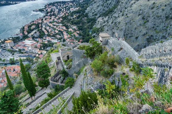 Vista Panorâmica Manhã Ensolarada Baía Kotor Partir Das Ruínas Castelo — Fotografia de Stock