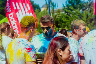 Maraton Colorrun Kiev 2017, Ukrayna nın çekimleri raporlama. 04 Haziran 2017.