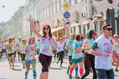 Maraton Colorrun Kiev 2017, Ukrayna nın çekimleri raporlama. 04 Haziran 2017.