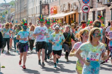Maraton Colorrun Kiev 2017, Ukrayna nın çekimleri raporlama. 04 Haziran 2017.